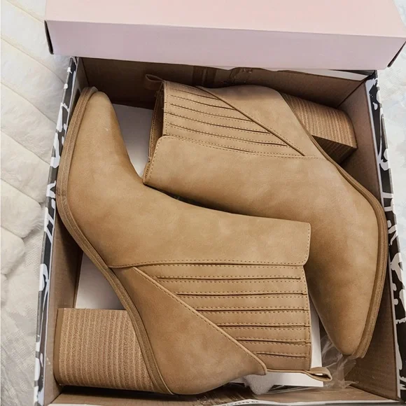 Soda Coffee Faux Leather Block Heel Booties - - Picture 2 of 5